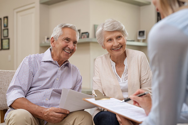 retiring couple with accountant